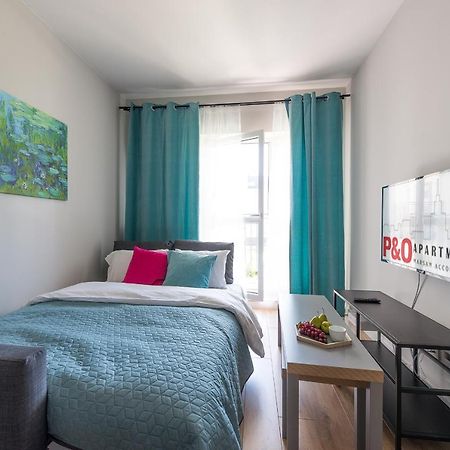 Okecie Airport Studio Bakalarska 2 P&O Serviced Apartments Warsaw Exterior photo